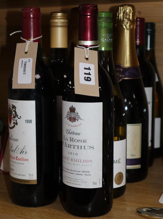 Mixed wines and champagnes, including Veuve Pelletier,